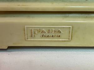 lot 53 image: Vintage FADA Radio