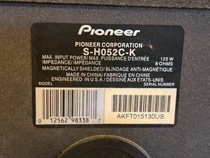 lot 23 image: Pioneer Speaker