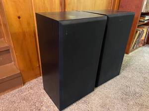 lot 37 image: Pair of Acoustic Studio Monitor Speakers