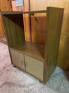 lot 106 image: Rolling Wooden Cart With Storage