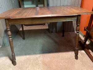 lot 107 image: Vintage Wooden Table
