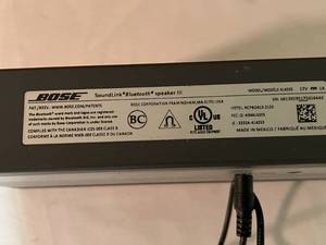 lot 109 image: Bose Soundlink Bluetooth Speaker III