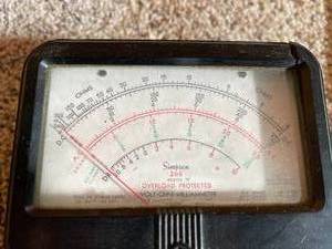 lot 117 image: Vintage Simpson 260 Volt-OHM-Milliameter