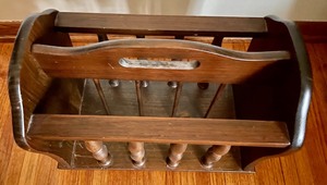 lot 129 image: Vintage Magazine Rack