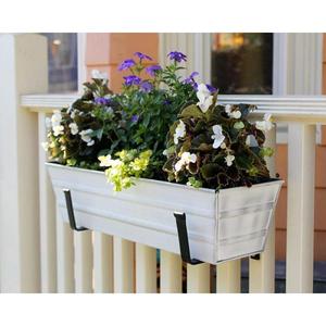 6 in. W Black Powder Coat Iron Wall Mounted Flower Box Brackets (Pair)