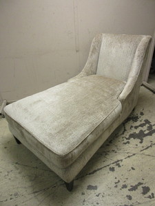 lot 601 image: HICKORY-WHITE DOWN-FILLED CHAISE LOUNGE