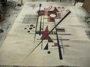lot 613 image: COURISTAN THE METROPOLIS COLLECTION AREA RUG, 8 x 11