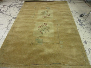 lot 614 image: HOM ANATOLIA 100% WOOL AREA RUG
