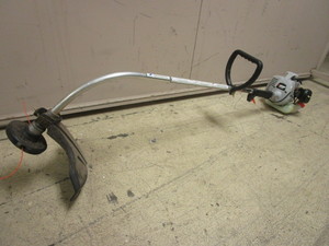 lot 616 image: ECHO GRASS TRIMMER