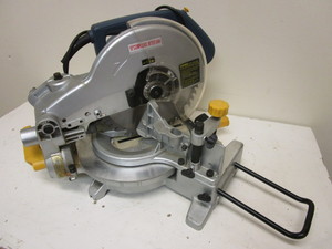 lot 620 image: COMPOUND MITER SAW, 10