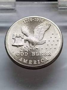 lot 35 image: 1 TROY OZ. .999 FINE SILVER 1976 TRI STATE METALS EAGLE-BELL