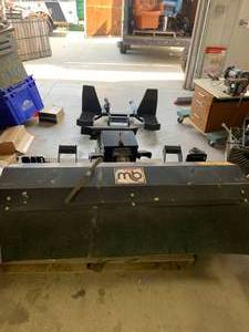 lot 19 image: Exmark Navigator Rotary Broom with Implement Hitch