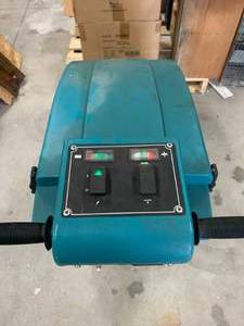 lot 27 image: Tenant 2510 Scrubber