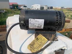 lot 32 image: Magnetek 3 Phase Ac Motor