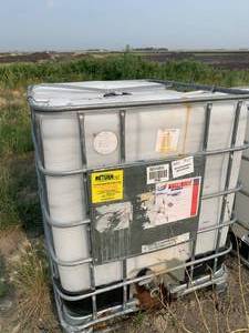 lot 41 image: 265 Gallon Heavy Duty Liquid Storage Tanks