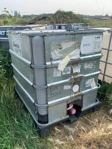 lot 50 image: 265 Gallon Heavy Duty Liquid Storage Tanks