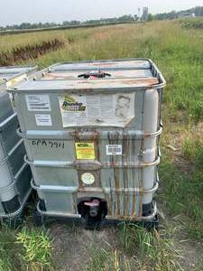 lot 53 image: 265 Gallon Heavy Duty Liquid Storage Tanks