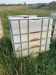 lot 55 image: 265 Gallon Heavy Duty Liquid Storage Tanks