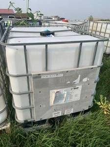 lot 61 image: 265 Gallon Heavy Duty Liquid Storage Tanks