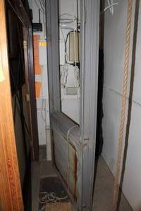 lot 24 image: Metal Door Frame 40Wx120H