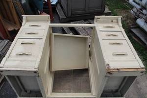 lot 71 image: Typewriter Desk