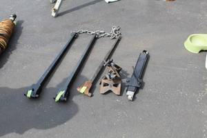 lot 109 image: Trailer Accessories