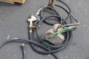 lot 122 image: Fuel Pump and Hoses