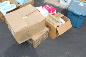 lot 123 image: Adult Diapers