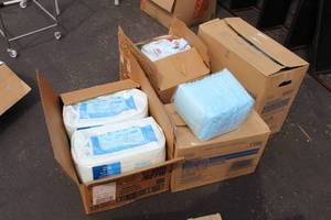 lot 124 image: Adult Diapers