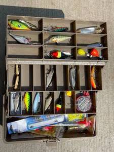 lot 188 image: Woodstream Tackle Box With Tackle