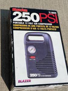 lot 189 image: Max - Air  250 PSI Portable 12 Volt Air Compressor