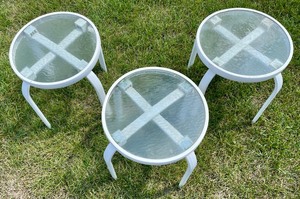 lot 220 image: 3 Patio Tables
