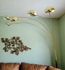 lot 3 image: Multi Arm Brass Floor Lamp