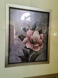 lot 32 image: Gold Framed Decorative Print
