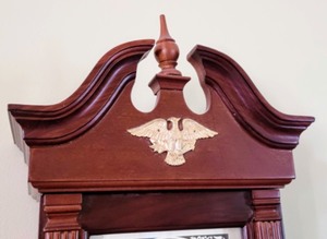 lot 37 image: American Eagle Wall Clock