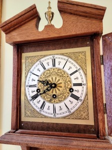 lot 45 image: Vintage Wall Clock