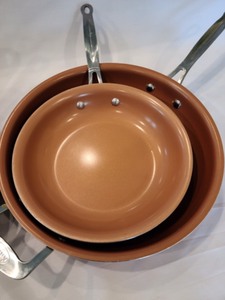 lot 78 image: Cooking Pans