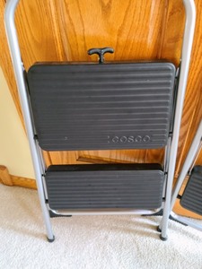 lot 234 image: Pair of Cosco Step Stools