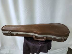 ER Pfretzscher Violin