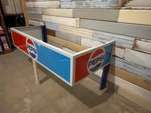 Pepsi tin metal vintage sign removed from a Pepsi machine to make a great sign.&nbsp