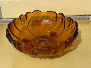 Serving bowls, Cake Plate, Serving Plates, Green Mug