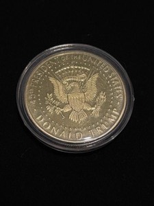 2017 Commemorative President Trump coin