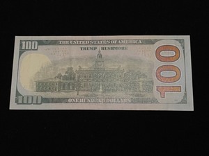 Mount Rushmore President Trump $100 Commemorative Bill