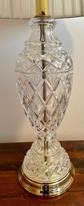 lot 80 image: Crystal Table Lamp
