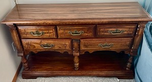 lot 96 image: Jackson Square BuffetServerConsole