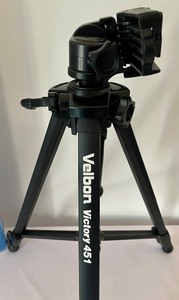 lot 123 image: Velbon Tripod