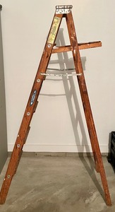 lot 137 image: Werner Wooden 6 Foot Ladder