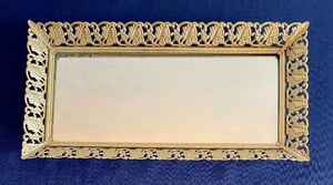 lot 157 image: Vintage Vanity Tray with Accessories