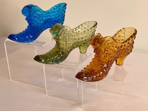 lot 72 image: Collection of Three Fenton Hobnail Pattern Shoes with Cathead Design