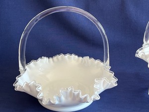 lot 46 image: (3) Silver Crest Milk Glass Baskets and Footed Bowl